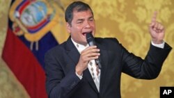 Los integrantes de esta comisión, había corroborado denuncias sobre contratos preferenciales con el estado que logró el hermano del presidente Rafael Correa.
