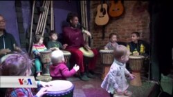 Ev Hunermend Şakirina Zarokan Kiriye Armanca Xwe