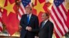 Người Mỹ gốc Việt nói gì về đe dọa của Trump đánh thuế hàng VN?