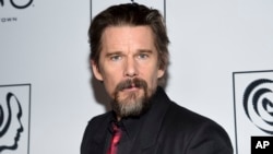 Ethan Hawke en los New York Film Critics Circle Awards de 2019. Nueva York, Nueva York, 7-1-19.(Foto por Evan Agostini/Invision/AP).