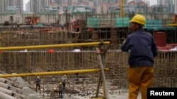 지난 10월 중국 상해 푸동경제지구의 공사현장.