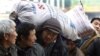 Việt Nam sẽ trục xuất lao động nước ngoài ‘chui’