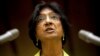 Née en 1941 à Durban dans une famille d'origine tamoule, Navi Pillay grandit dans un quartier pauvre de la ville portuaire.