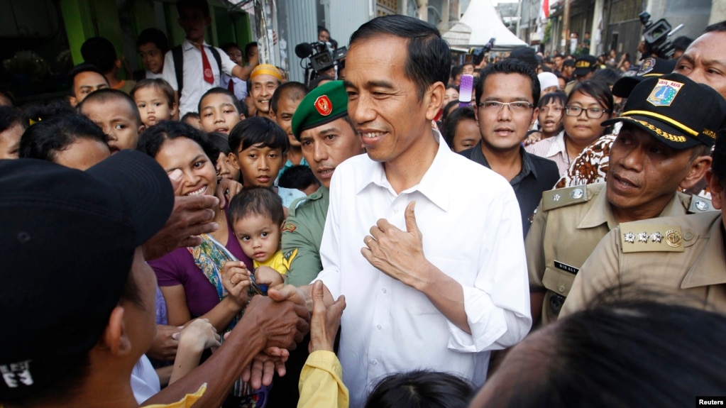 Gubernur DKI Jakarta, Joko Widodo atau Jokowi, dinilai berpeluang besar memenangkan pilpres 2014 (foto: dok).