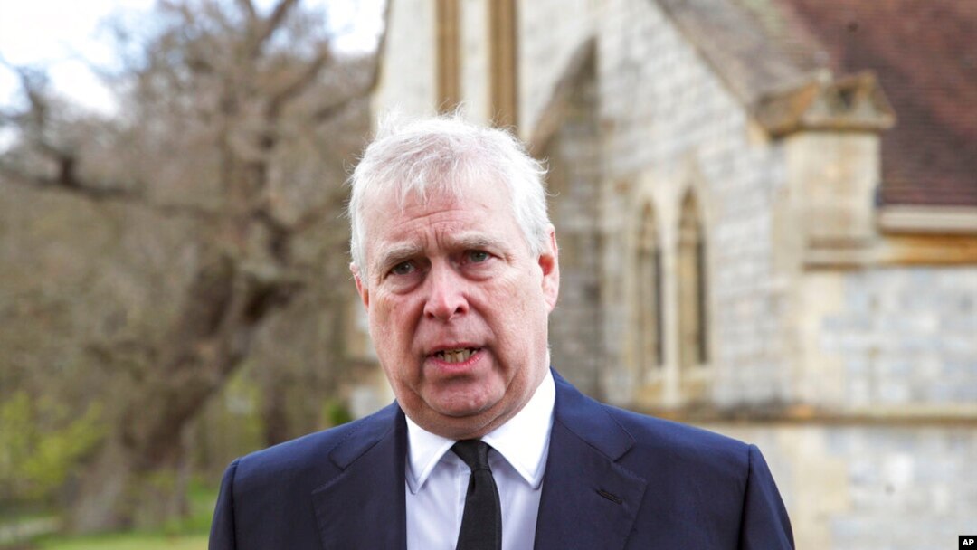 Pangeran Andrew berbicara selama wawancara televisi di Royal Chapel of All Saints di Royal Lodge, Windsor, Inggris, 11 April 2021. (Foto: AP)