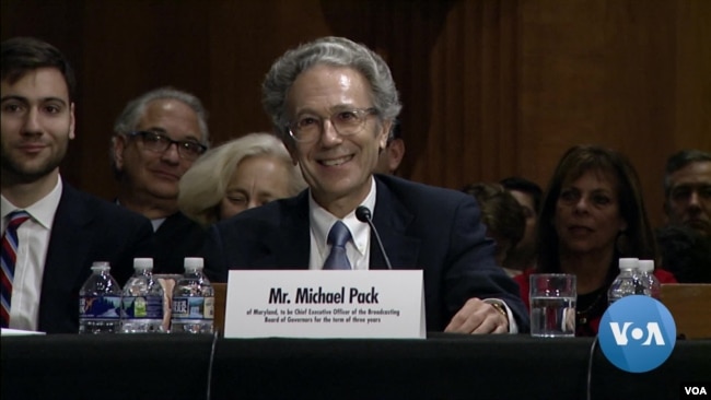 Drejtori ekzekutiv Michael Pack gjatë seancave të konfirmimit në Kongres (19 shtator 2019)