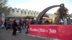 HEALTH-CORONAVIRUS/ITALY-XMAS MARKET