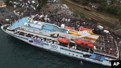 Turkish ship Mavi Marmara taking part in the 'Freedom Flotilla' heading towards the Gaza Strip (file photo – 28 May 2010)