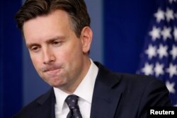 White House Press Secretary Josh Earnest holds his daily press briefing at the White House in Washington, Oct. 31, 2016.