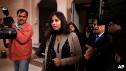 Devyani Khobragade, who served as India’s deputy consul general in New York, leaves Maharastra state house in New Delhi, India, Jan. 11, 2014. 