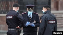 Полиция на улицах Москвы. Фото агентства Reuters.