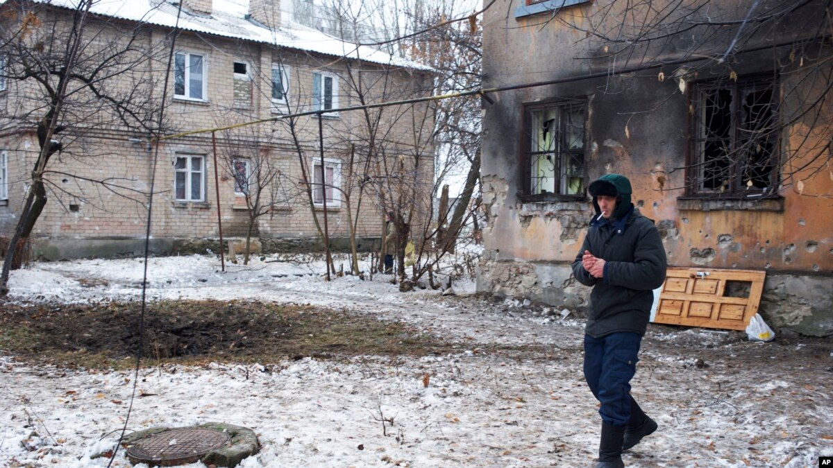 Citing Rebel Attacks, Kyiv Rules Out Peace Talks This Week