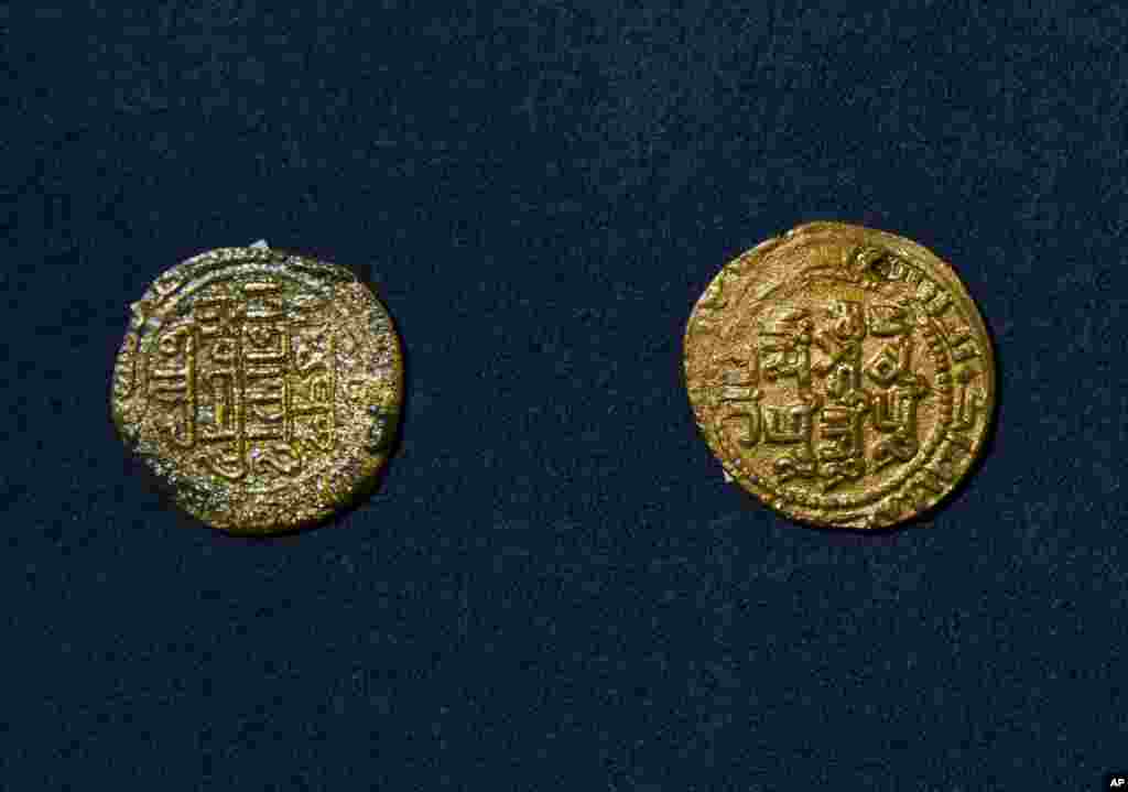 سکه های طلا دوره عباسیان در موزه ملی عراق در معرض دید بازدیدکنندگان قرار گرفت.