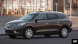 Entre los nuevos modelos declarados con defectos por GM está el Buick Enclave.