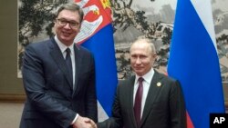 Predsednici Rusije i Srbije Vladimir Putin i Aleksandar Vučić na sastanku u Pekingu, (Foto: AP/Sergei Ilnitsky)