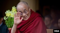 ༧གོང་ས་མཆོག་གི་དགོངས་གཞི་དང་འབྲེལ་བའི་དབུ་མའི་སྲིད་བྱུས་ཀྱི་ཐད་བགྲོ་གླེང་གནང་ཡོད་པ། (tibet.net)
