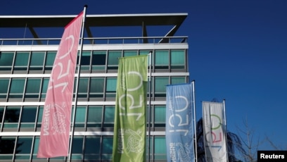 雀巢从瑞士荷兰向美国运送婴儿配方奶粉