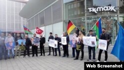 Müsavat AKM Almaniyada mitinq keçirir 