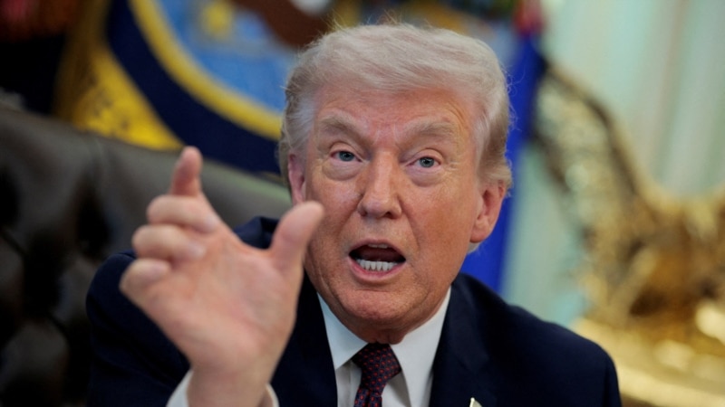 ترامپ: در ایران تغییر رژیم رخ داده است؛ «فرد دیوانه‌ای به نام خامنه‌ای داشتیم که متأسفانه دیگر در میان ما نیست»