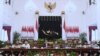 Presiden Jokowi beserta menteri dan pejabat terkait dalam konferensi pers "Pemindahan Ibu Kota Negara ke Kalimantan Timur" di Istana Negara, Jakarta, Senin, 26 Agustus 2019.(Foto: Biro Setpres).