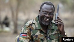 L'ex-rebelle sud-soudanais Riek Machar dans l'État de Jonglei, Soudan du sud, le 1 février 2014.