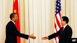 백악관에서 만나는 오바마 대통령(좌)과 후 주석