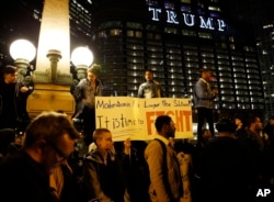 Protesters gather in downtown Chicago as they protest the election of President-elect Donald Trump, Nov. 10, 2016.