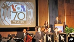 Cerimônia de celebração do 70º aniversário da VOA 