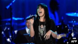 Mišel Brenč na dobrotvornom koncertu u Los Anđelesu, maj 2011