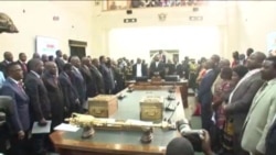 Mutungamiri weNyika, VaRobert Mugabe, Vosvereredzwa Vachitaura paChirongwa cheState of the Nation Address