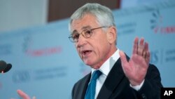 Menhan AS Chuck Hagel mengindikasikan bahwa Pentagon akan memperbolehkan penjualan peralatan militer canggih, termasuk pertahanan misil ke negara Teluk (foto: dok). 