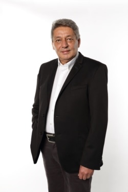 Celal Baslangic, founder of Turkish news network Arti TV, moved to Germany in 2017 to avoid persecution. (Courtesy Celal Baslangic)