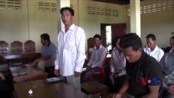 柬埔寨新政党在乡间建立政治信任