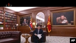 Ông Kim Jong un đang phát biểu đầu năm mới