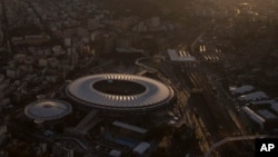 Foto udara stadion Maracana di Rio de Janeiro, Brazil (8/6).