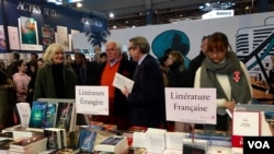 FILE - The Paris book fair. (L. Bryant/VOA)
