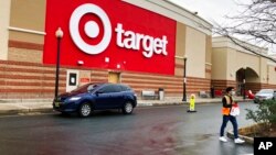 Un magasin de la chaîne Target à Clifton, dans le New Jersey, le 22 novembre 2021.