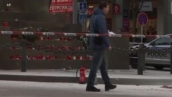 Një burrë çek i vuri vetes flakën në Pragë