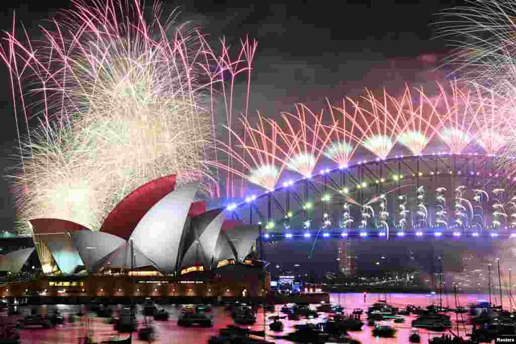 جشن&zwnj; و سرور آغاز سال ۲۰۲۴ در سیدنی، استرالیا