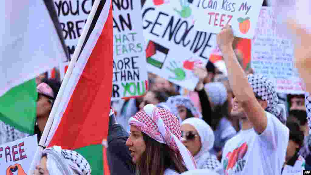 Pro-palestinski demonstranti u Los Angelesu.