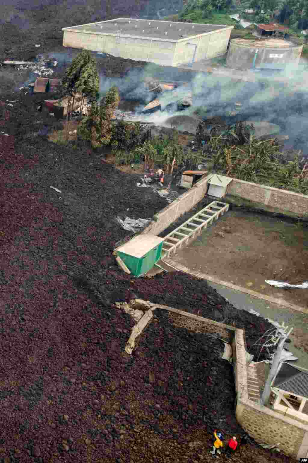 Bitakila bya ndako moko ebebisamami na moto ya volcan Nyiragongo, Nord-Kivu, 23 mai 2021.