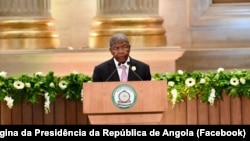 João Lourenço, Presidente de Angola e em exercício da União Africana, discursa na Cimeira da Liga Árabe, Cairo, Egito, 3 março 2025