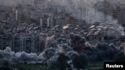 以色列进行袭击后，贝鲁特南部郊区冒出浓烟。(2026年3月6日)