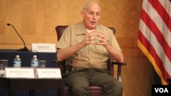 El general John Kelly, jefe del Comando Sur de EE.UU., asegura que en Venezuela los medios de comunicación tienen problemas reales para ejercer con libertad.