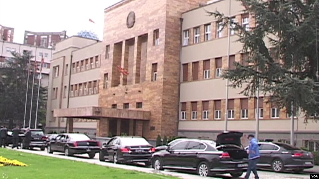 Parlamenti i Maqedonisë shkarkon Prokurorin e Përgjithshëm
