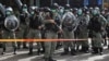 香港警方五一劳动节部署数千防暴警察严防各区抗议活动