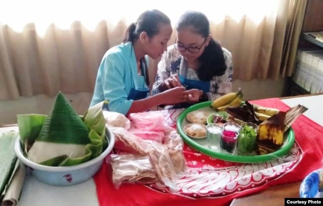 Siswa Penghayat Kepercayaan memahami ajaran leluhur sekaligus melestarikan tradisi. (Foto: Muslam)