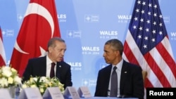 Presidentes da Turquia Recepçe Erdogan (`esquerda) e dos Estados Unidos, Barack Obama