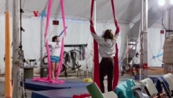 Seni Akrobatik Trapeze Naik Daun di Ibu Kota AS