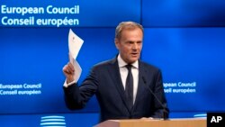 Ketua Dewan Eropa Donald Tusk berbicara di Brussels, Belgia (29/3).